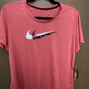Nike Womens Athletic T-Shirt Size Large Brand New With Tags